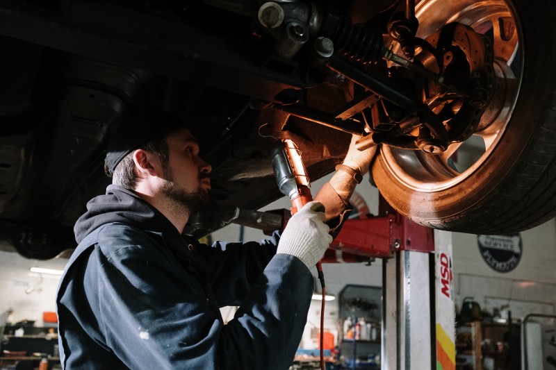 Jenis Servis Di Bengkel Daihatsu Dan Estimasi Biayanya - Setir Kanan