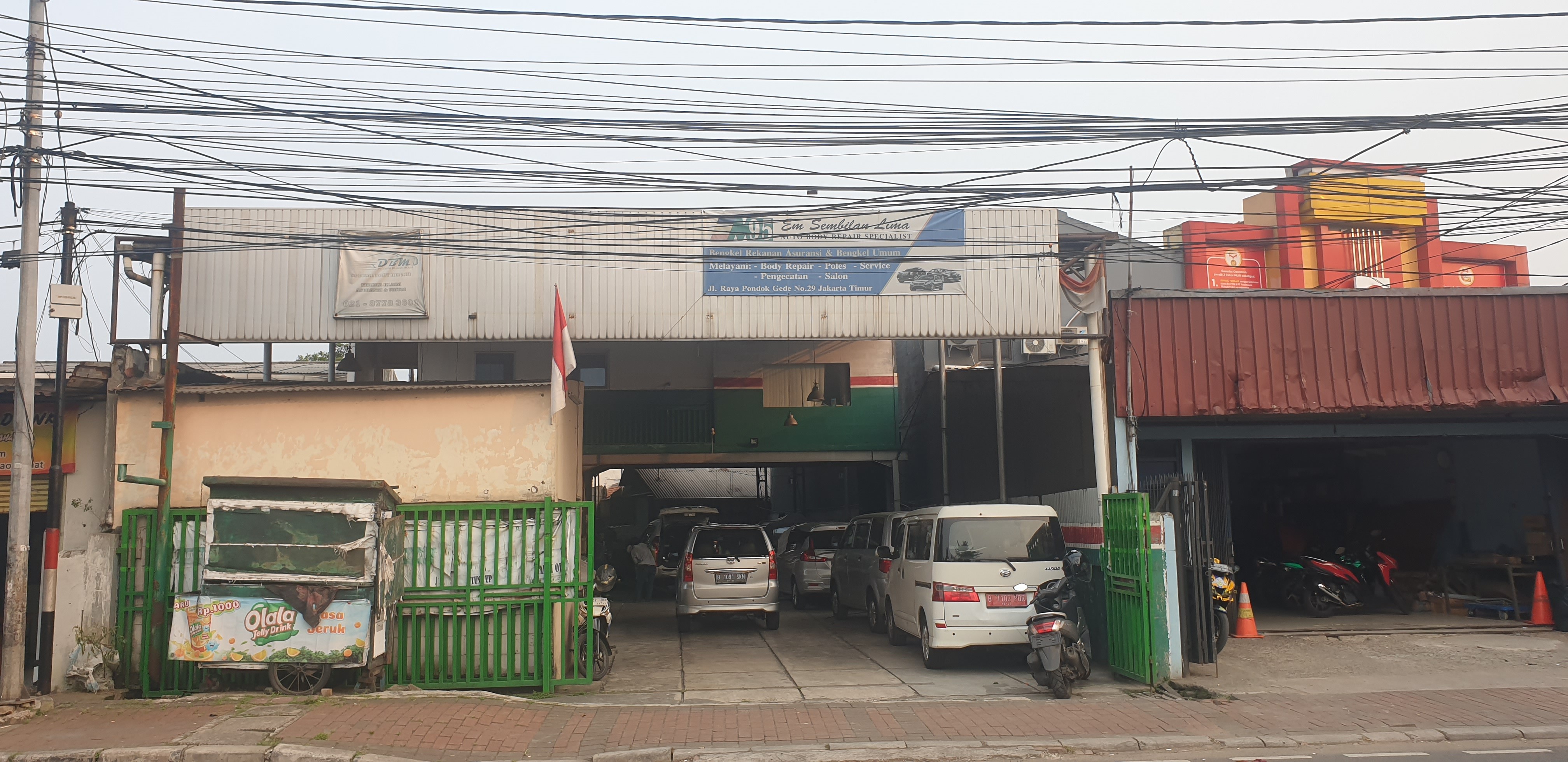 Temukan Bengkel Dan Montir Specialist Body & Paint Mobil - Setir Kanan