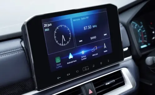 mitsubishi xpander cross