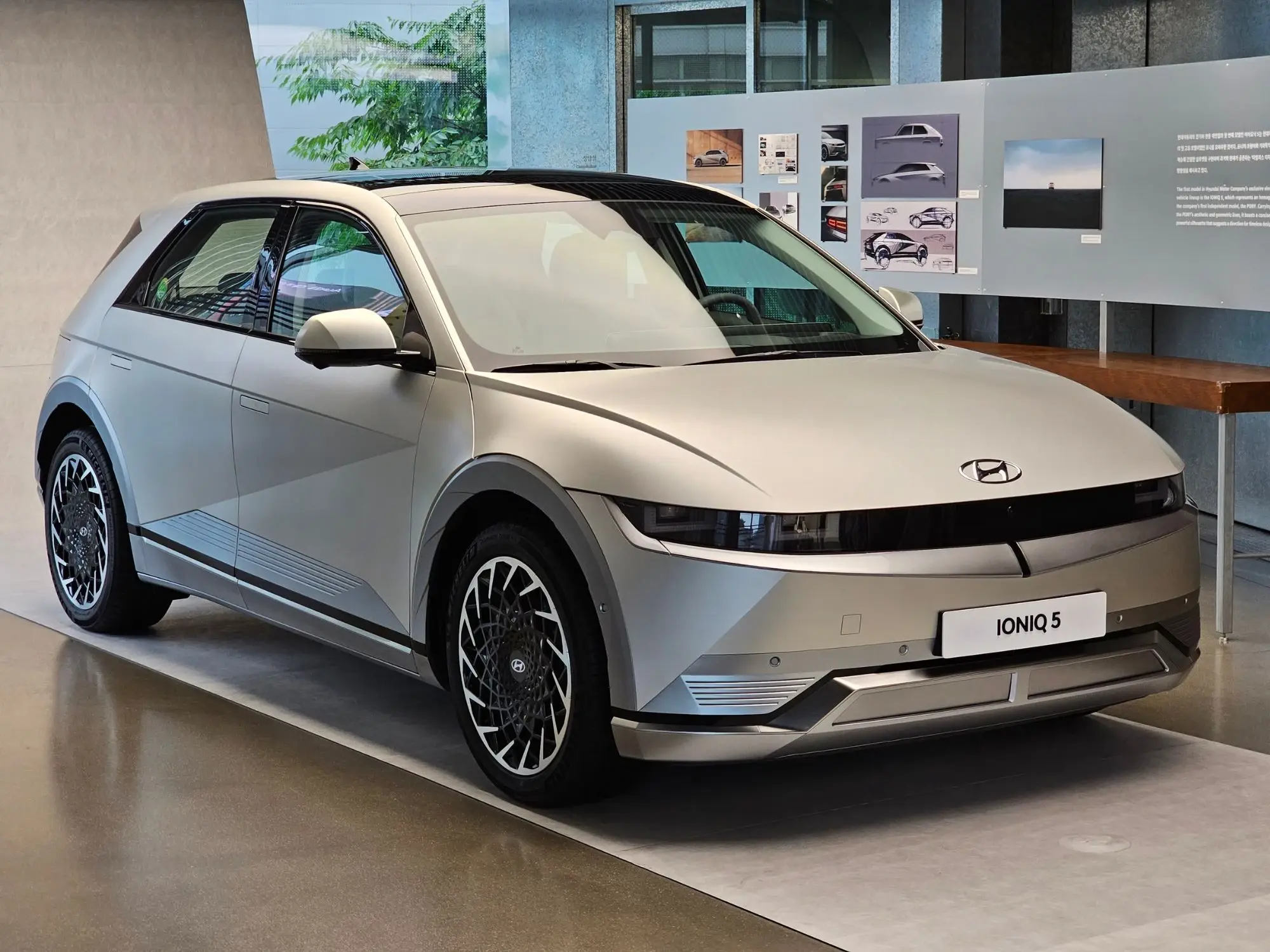 Spesifikasi Hyundai Ioniq 5, EV Dengan Pajak Murah Meriah! - Setir Kanan