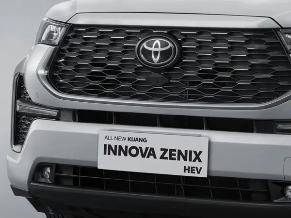 8 Kelebihan Innova Zenix, Pilihan Upgrade Terbaik dari Innova Reborn!