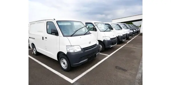 4 Kelebihan dan Kekurangan Beli Mobil Bekas untuk Usaha!