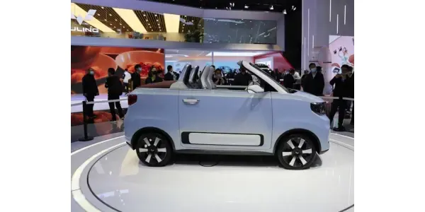 Lengkap! Daftar Pajak Mobil Wuling Listrik dan Konvensional