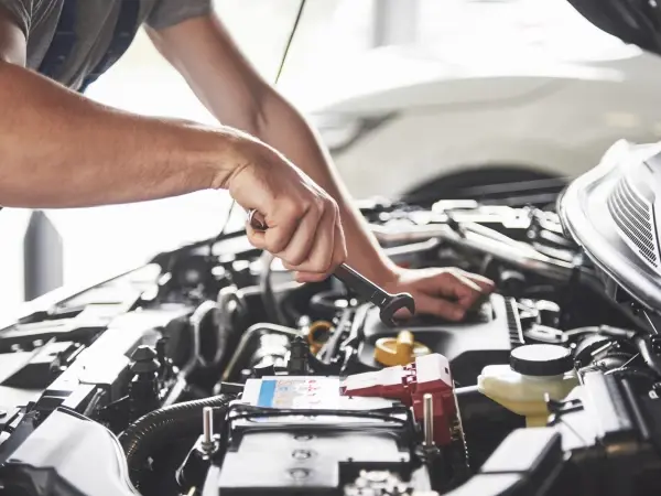 Mengenal Piston Mobil: Fungsi, Ciri Kerusakan, dan Cara Merawatnya
