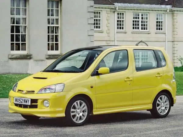 Mengenal Daihatsu YRV, City Car Langka yang Murah & Irit BBM!