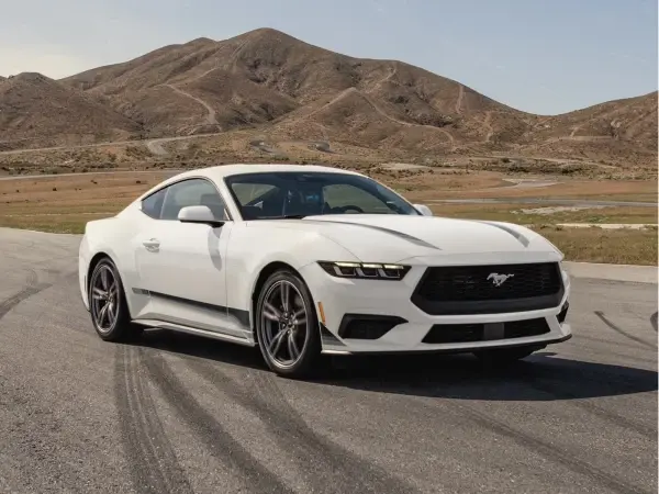 Ford Mustang 2025 Tampil Buas di GIIAS 2025, Cek Spesifikasinya!