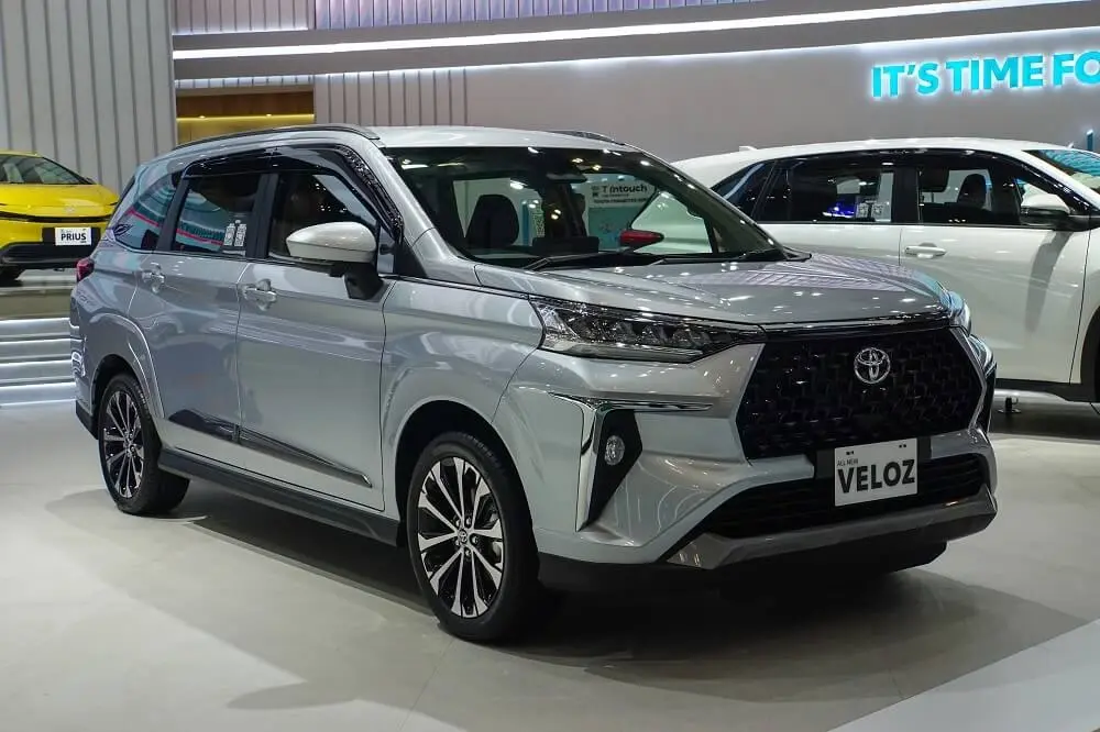 harga avanza veloz matic bekas